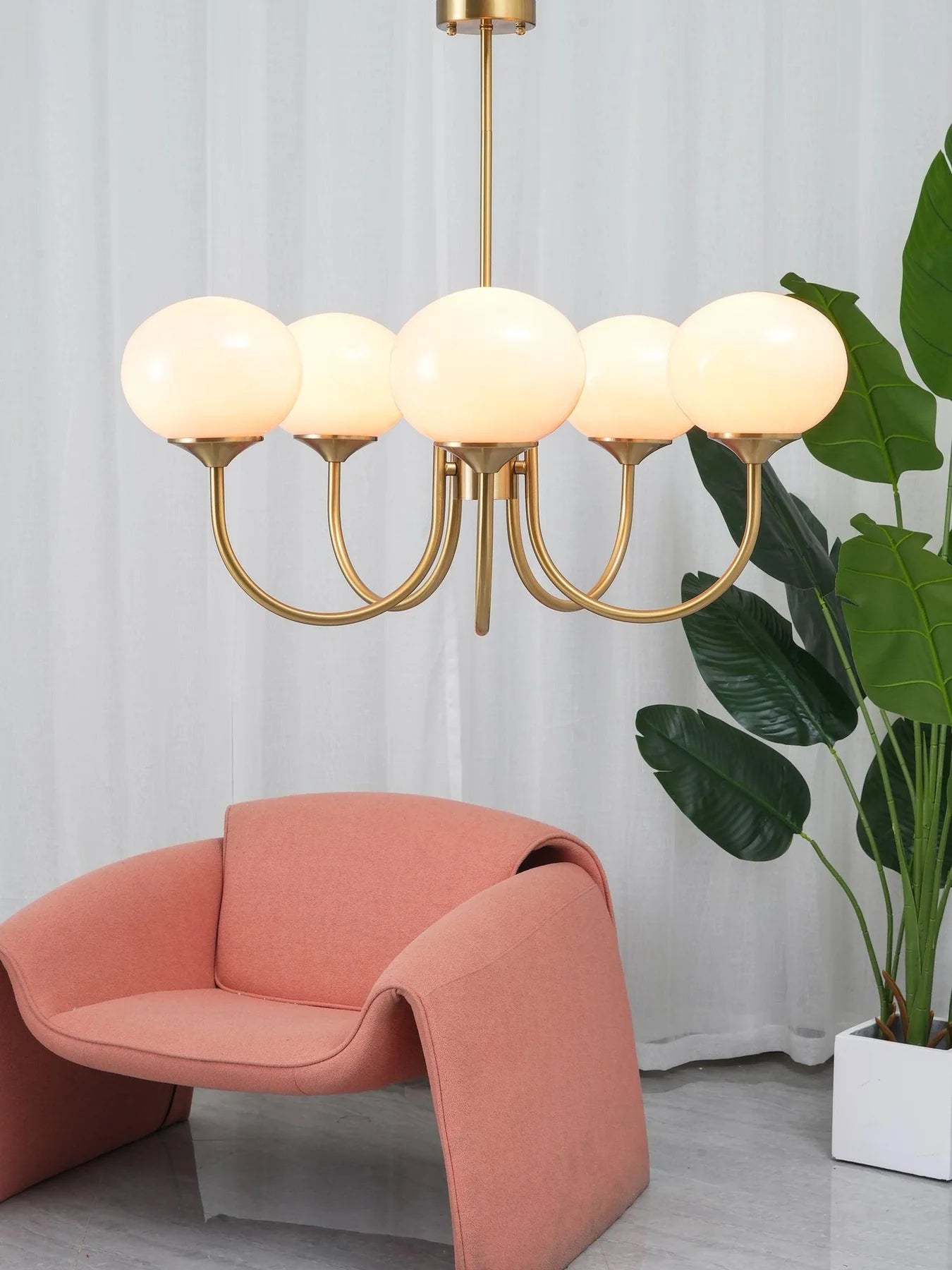 Glamour Chandelier with Glass Shades and Metal Frame – Elegant Ceiling Light