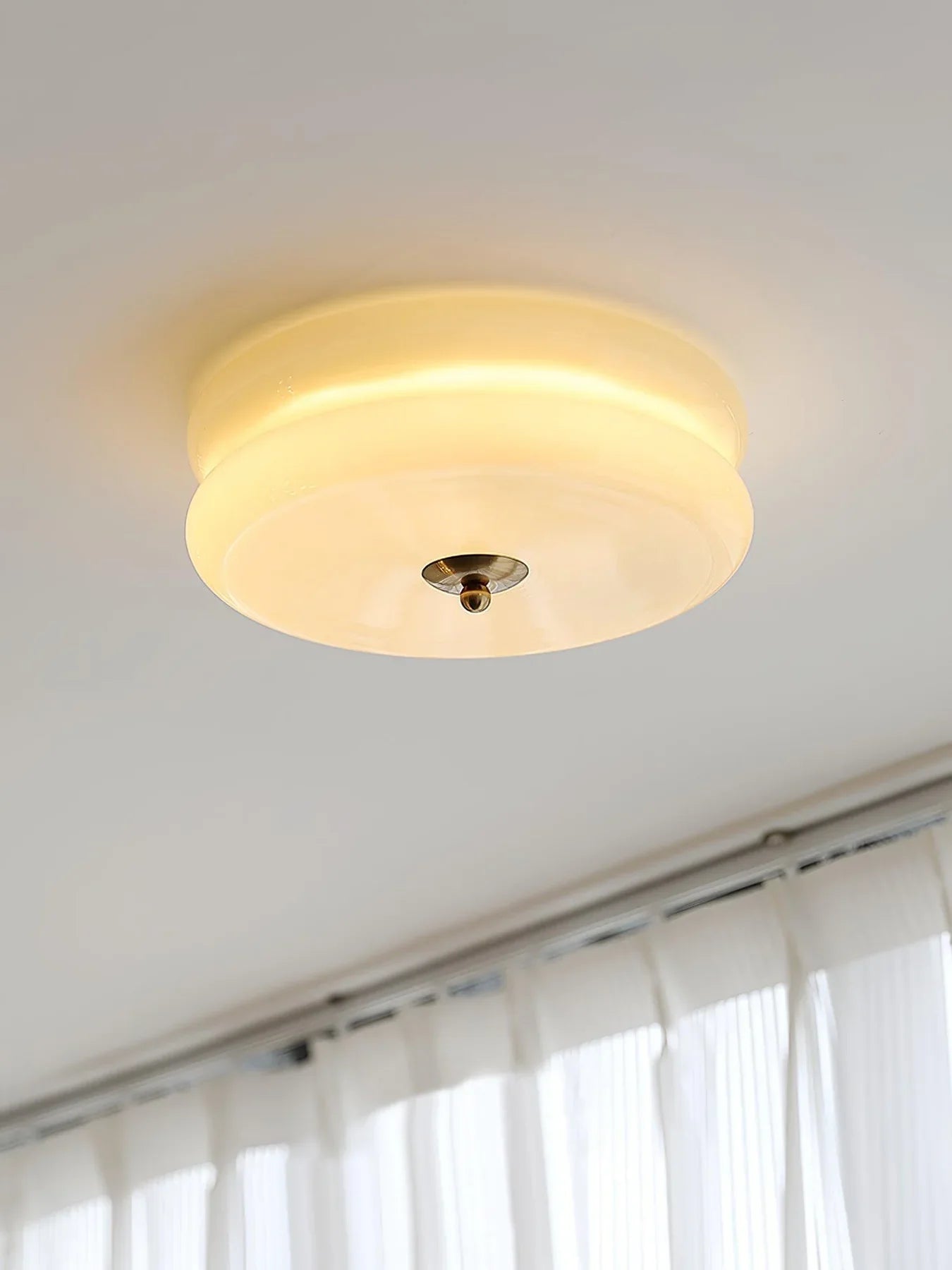 Modern LED Ceiling Flush Mount Light – Round Plafond for Bedroom, Living Room or Hallway