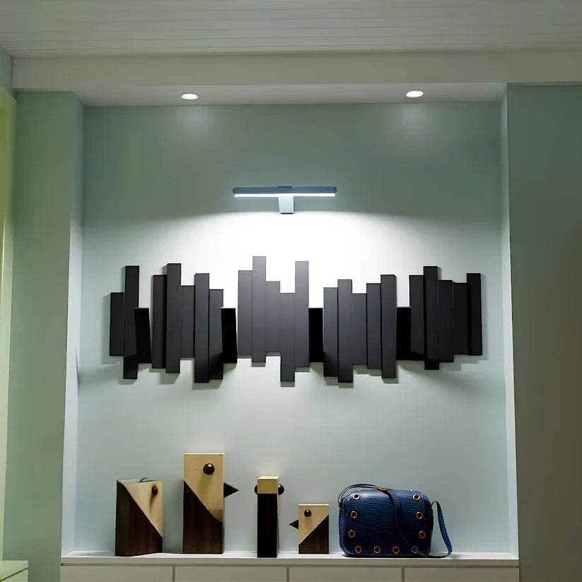 Wireless LED Picture Light – Rechargeable Wall-Mounted Art Lighting with Remote Control