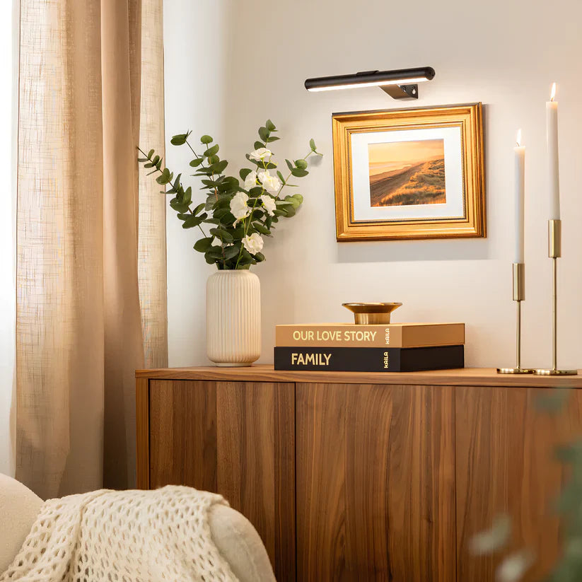 Wireless LED Picture Light – Rechargeable Wall-Mounted Art Lighting with Remote Control