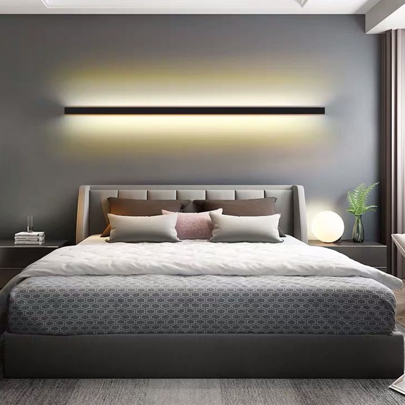 Minimalist Linear Metal and Acrylic LED Wall Light - Arrielight