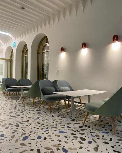 Arc-Shaped LED Wall Light – Modern Design
