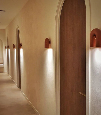 Arc-Shaped LED Wall Light – Modern Design