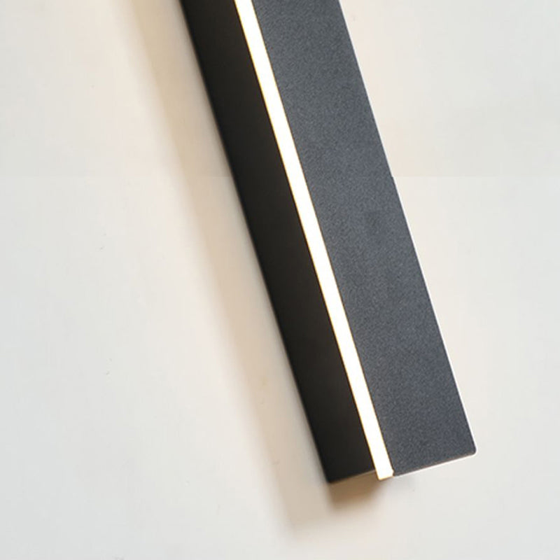 Slim Linear LED Outdoor Wall Light - Arrielight