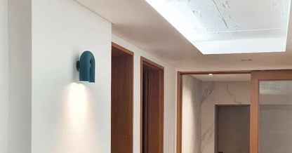 Arc-Shaped LED Wall Light – Modern Design