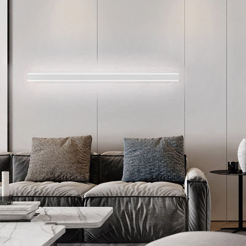 Minimalist Linear Metal and Acrylic LED Wall Light - Arrielight