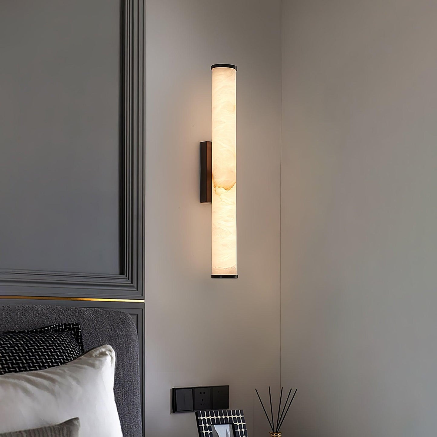 Modern LED Wall Light with Alabaster-Effect Shade – Elegant Design for Bedroom & Living Room