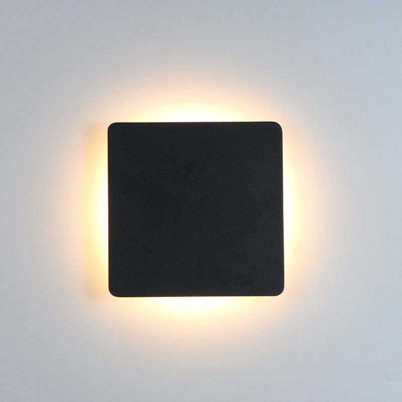 Minimalist Disc LED Outdoor Wall Light - Arrielight