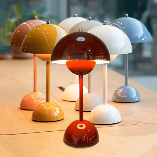 Wireless Minimalist Table Lamp