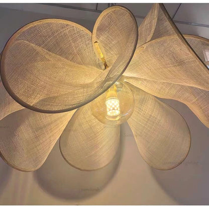 Floral Pendant Light – Boho-Style Decorative Design