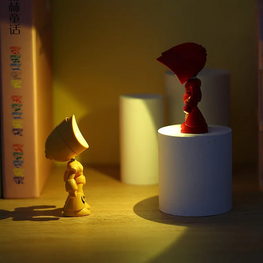 Robot LED Desk Light – Decorative Figure with Built-In Lamp
