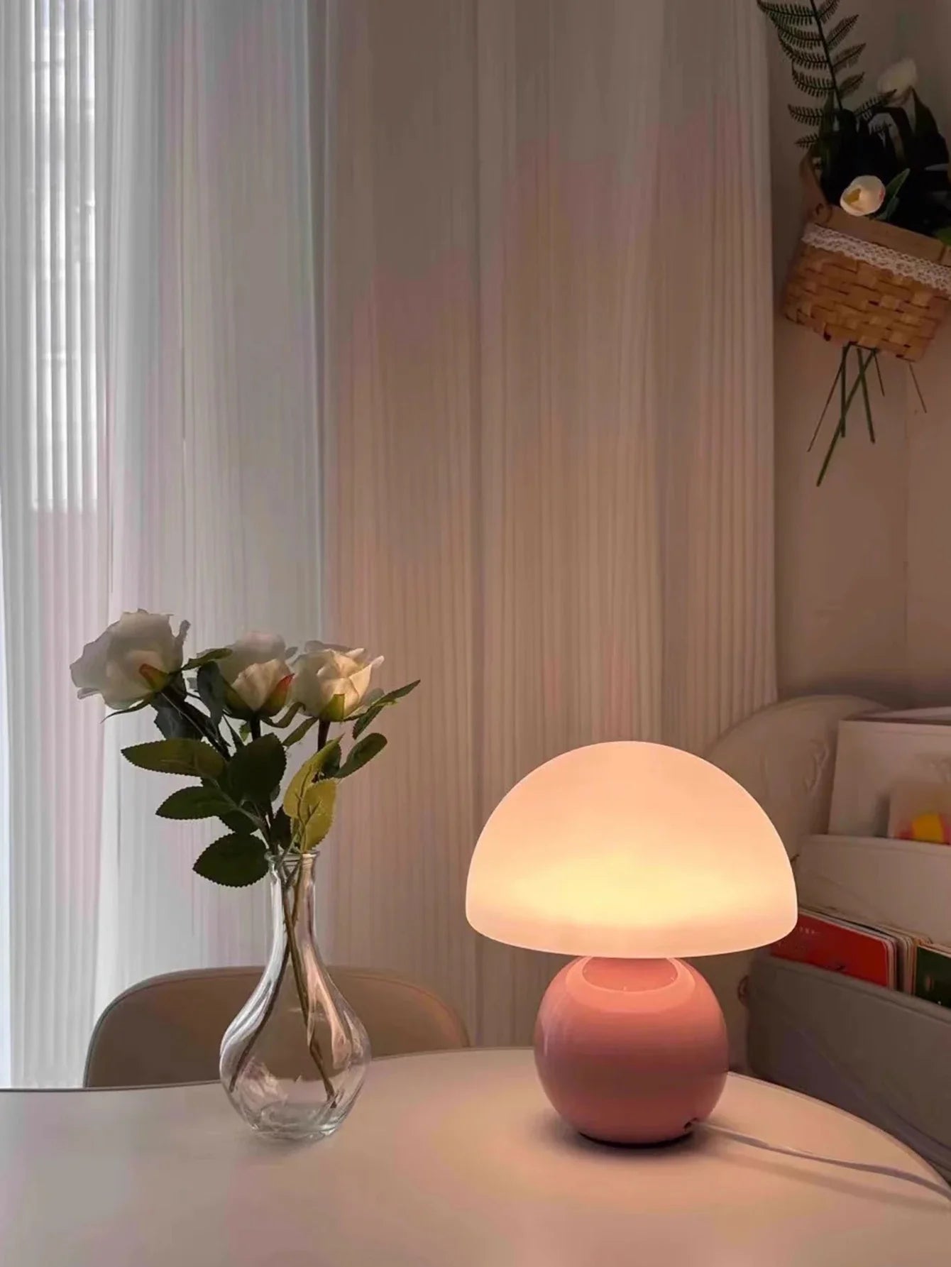 Minimalist Table Lamp with Round Base & Mushroom Shade