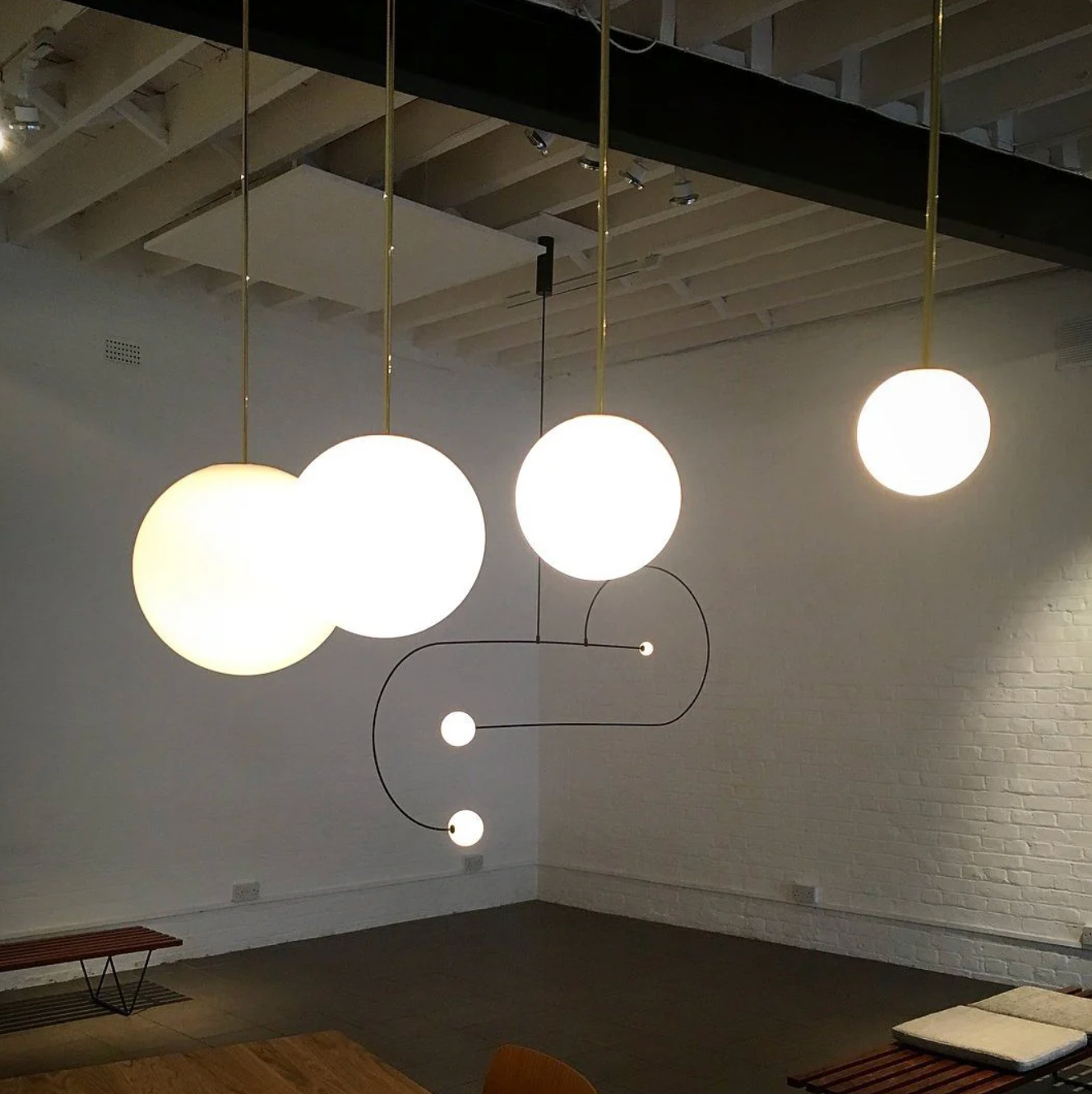 Globe LED Pendant Light – Modern Ceiling Light