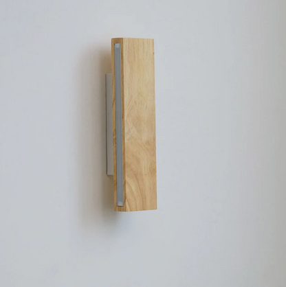 Wooden LED Wall Light – Minimalist Linear Design