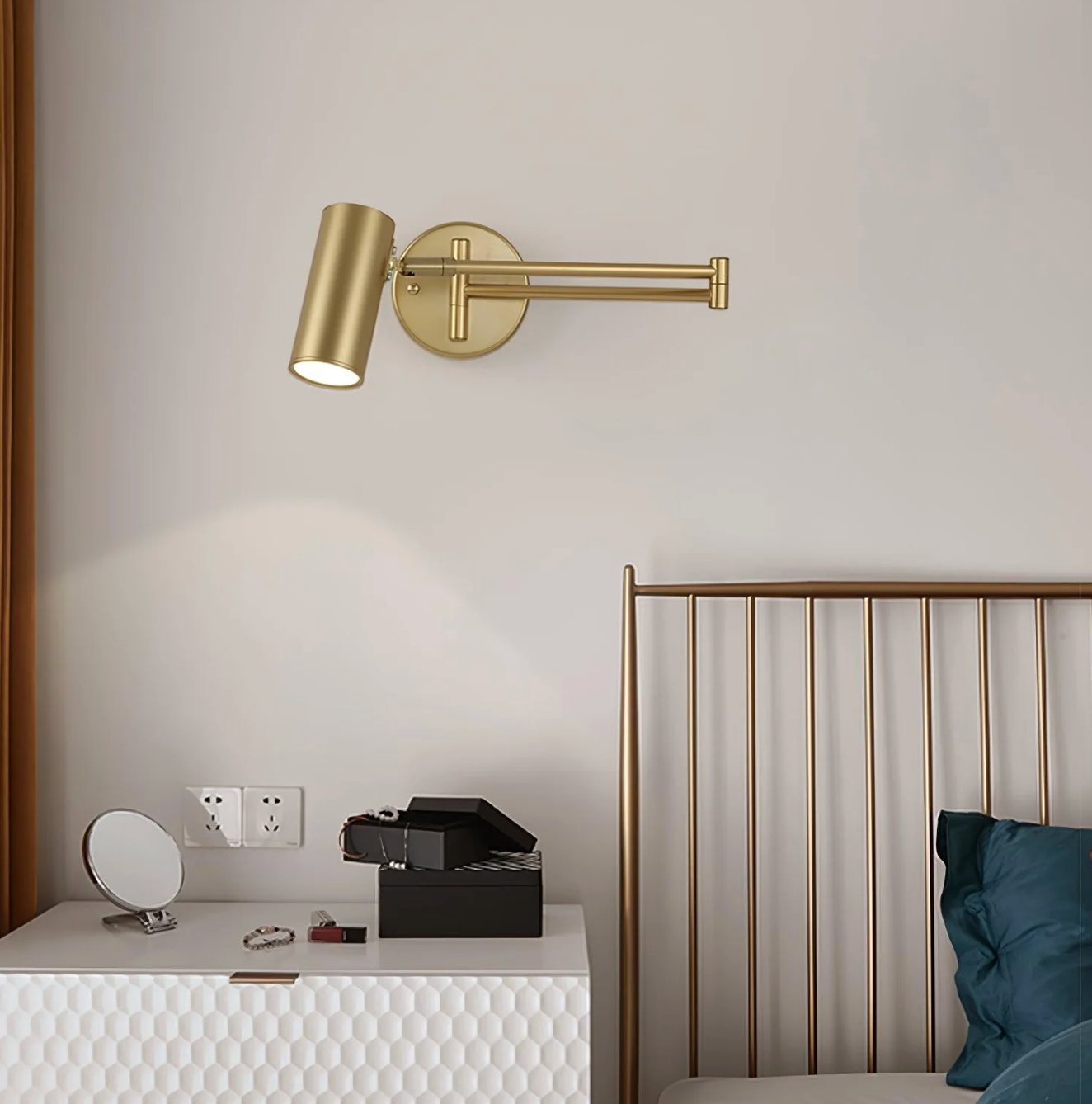 Adjustable Arm Wall Light – Minimalist Spot Light
