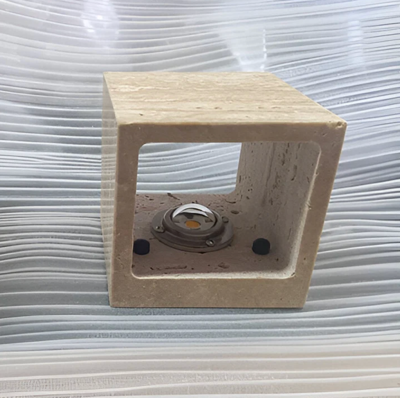 Natural Travertine Stone Wall Light – Minimalist Geometric Design