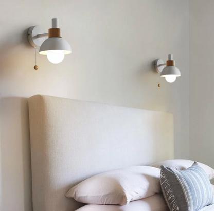 Wall Light with Pull Chain – Modern Sconce with Wooden Accent