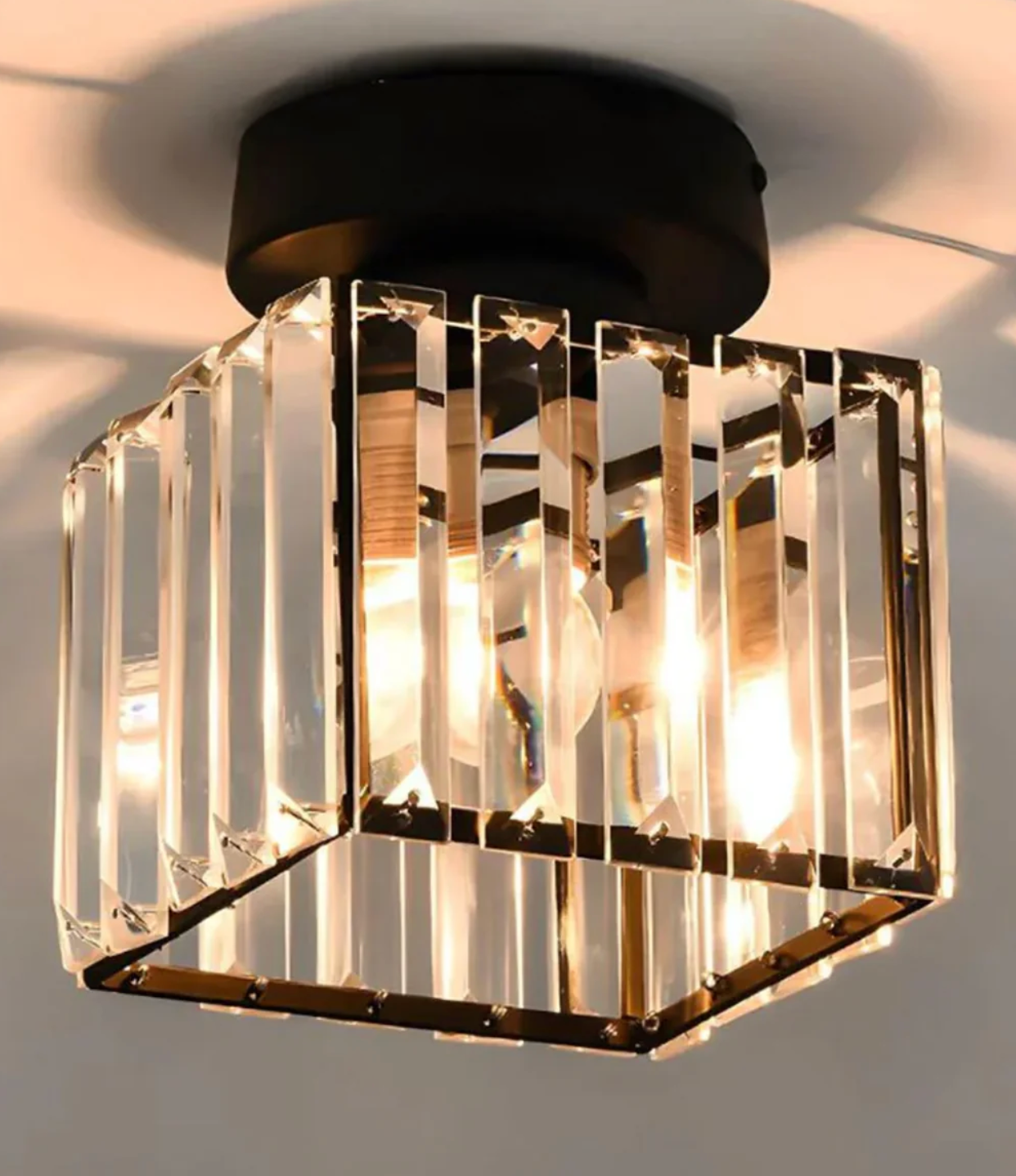 Crystal Glamour Ceiling Light – Modern Flush Mount with Transparent Shade