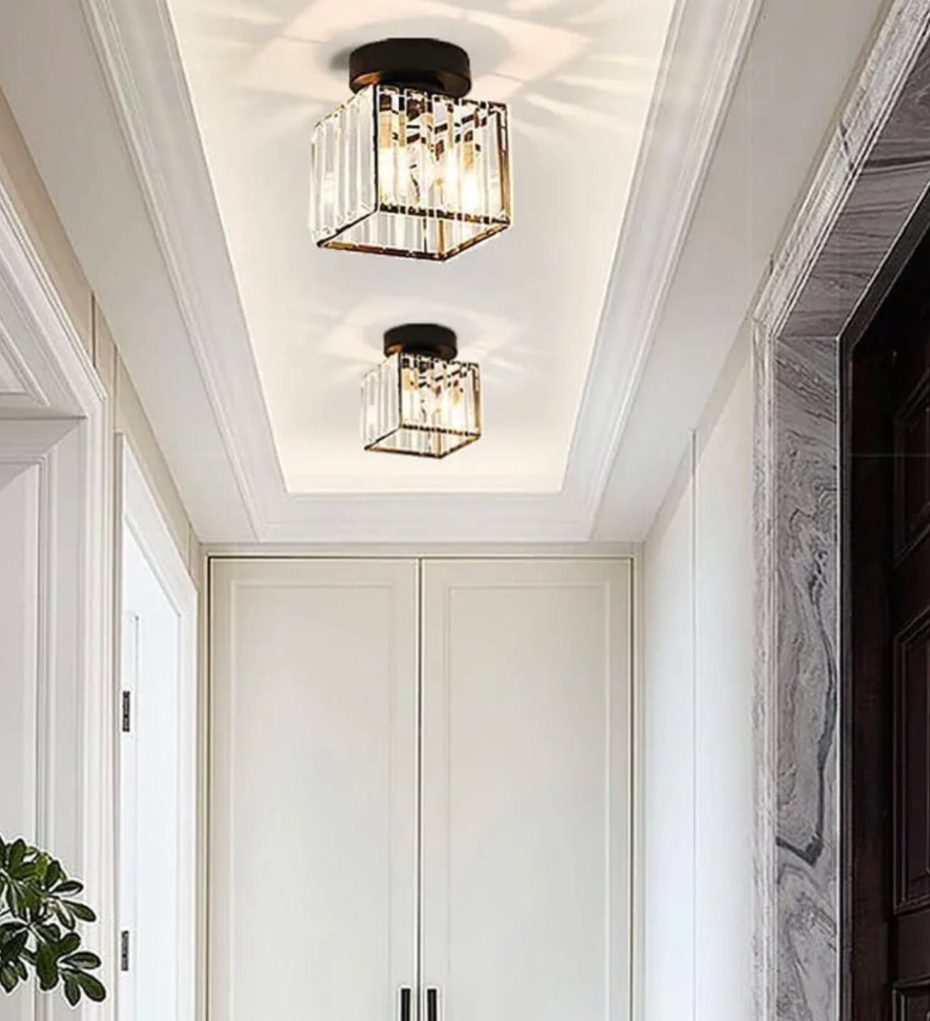 Crystal Glamour Ceiling Light – Modern Flush Mount with Transparent Shade