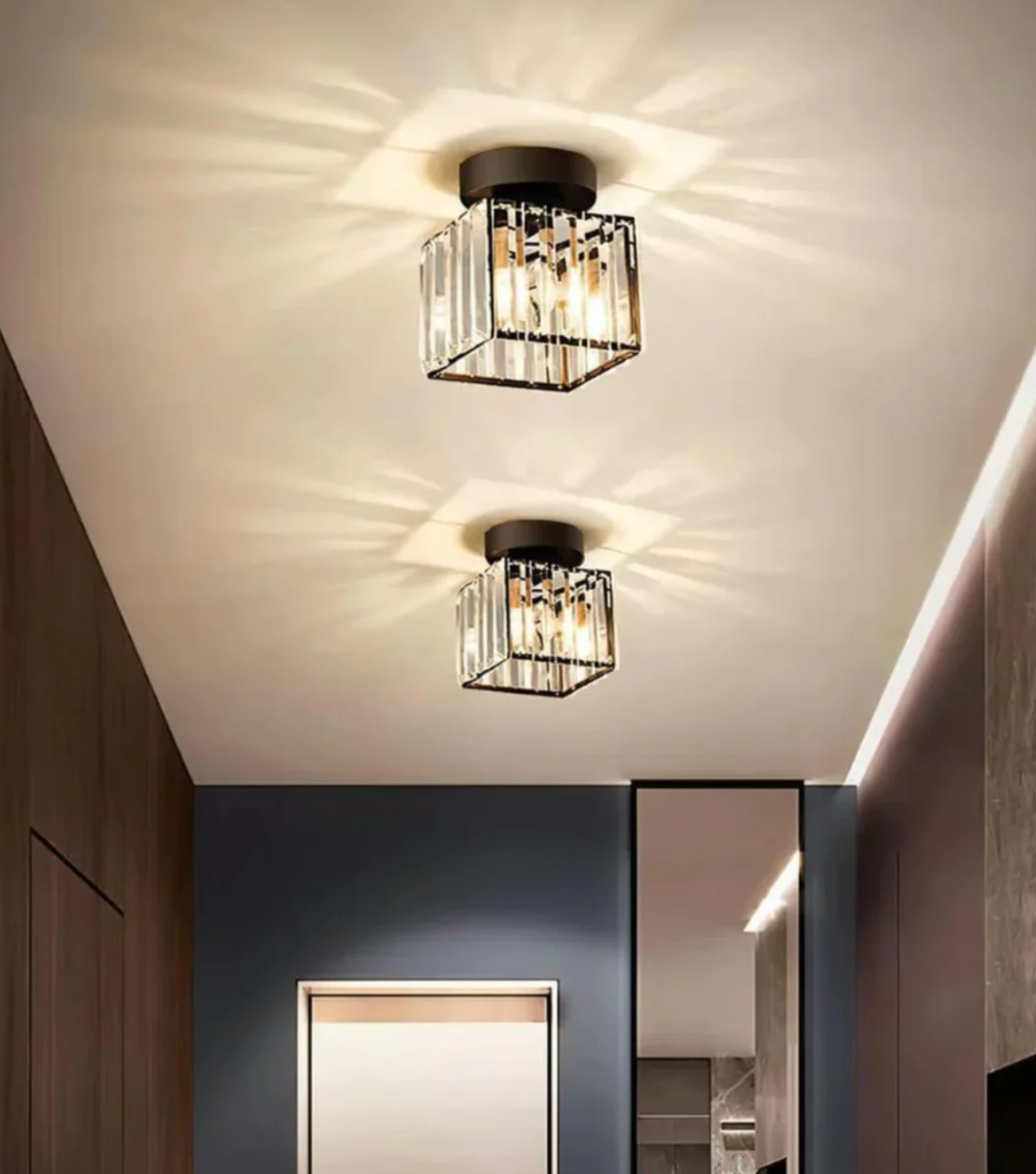 Crystal Glamour Ceiling Light – Modern Flush Mount with Transparent Shade