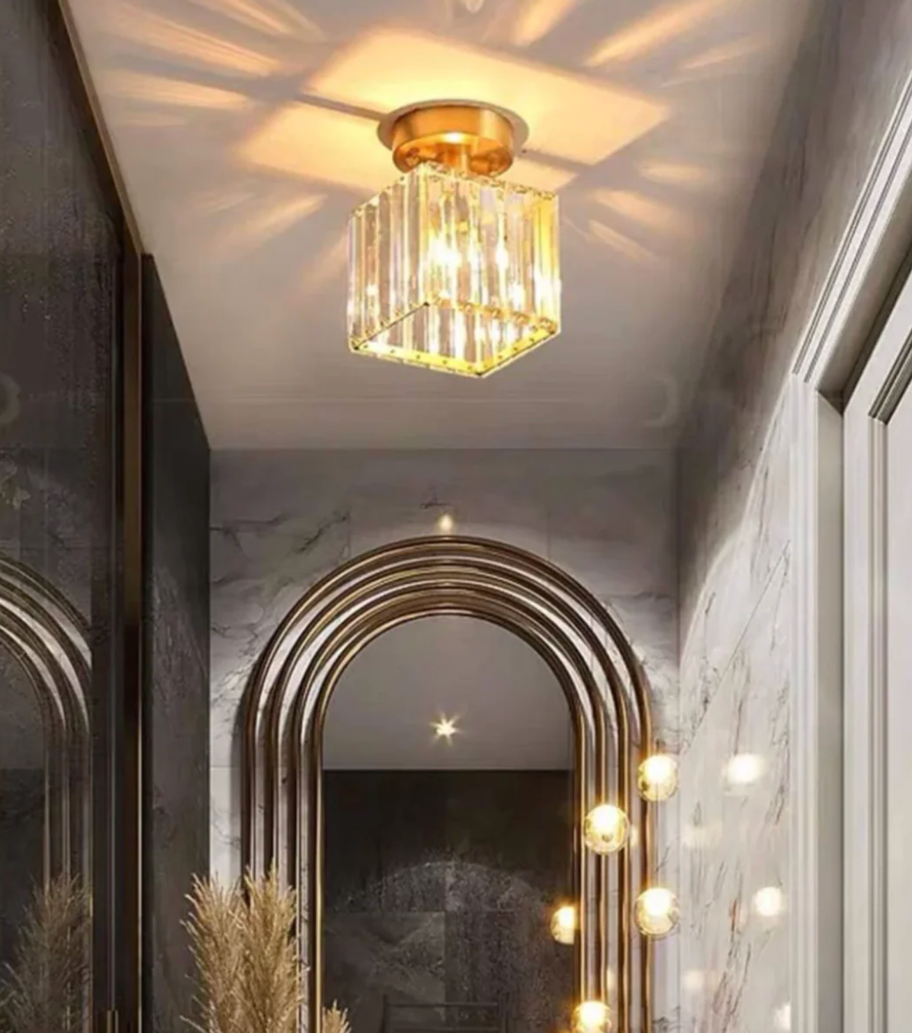 Crystal Glamour Ceiling Light – Modern Flush Mount with Transparent Shade