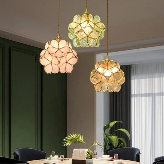 Artistic Stained Glass Pendant Lamp – Floral Elegance
