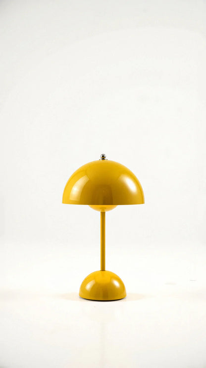Wireless Minimalist Table Lamp