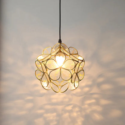 Artistic Stained Glass Pendant Lamp – Floral Elegance