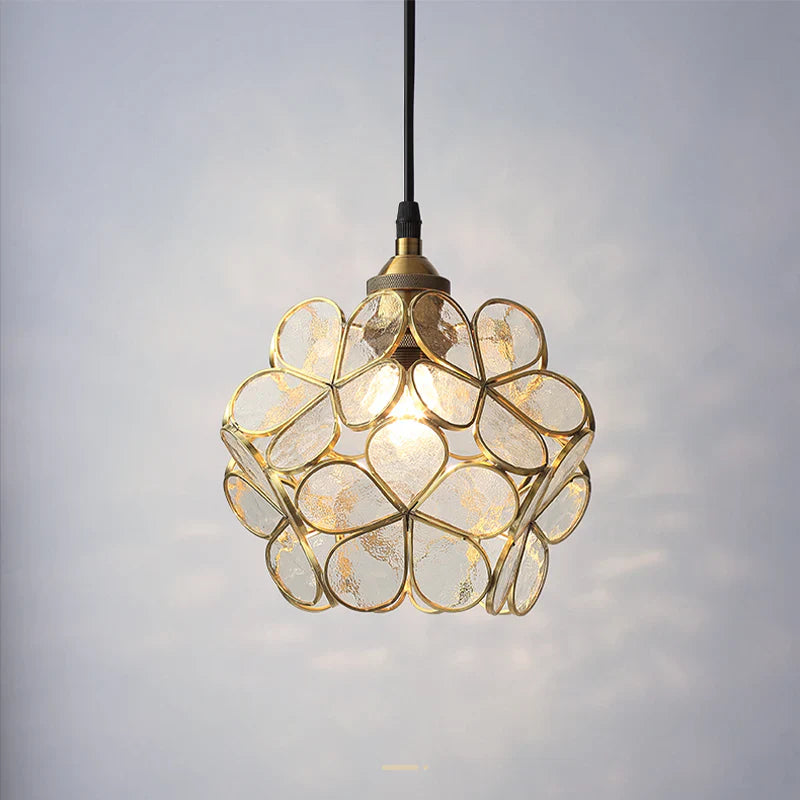 Artistic Stained Glass Pendant Lamp – Floral Elegance