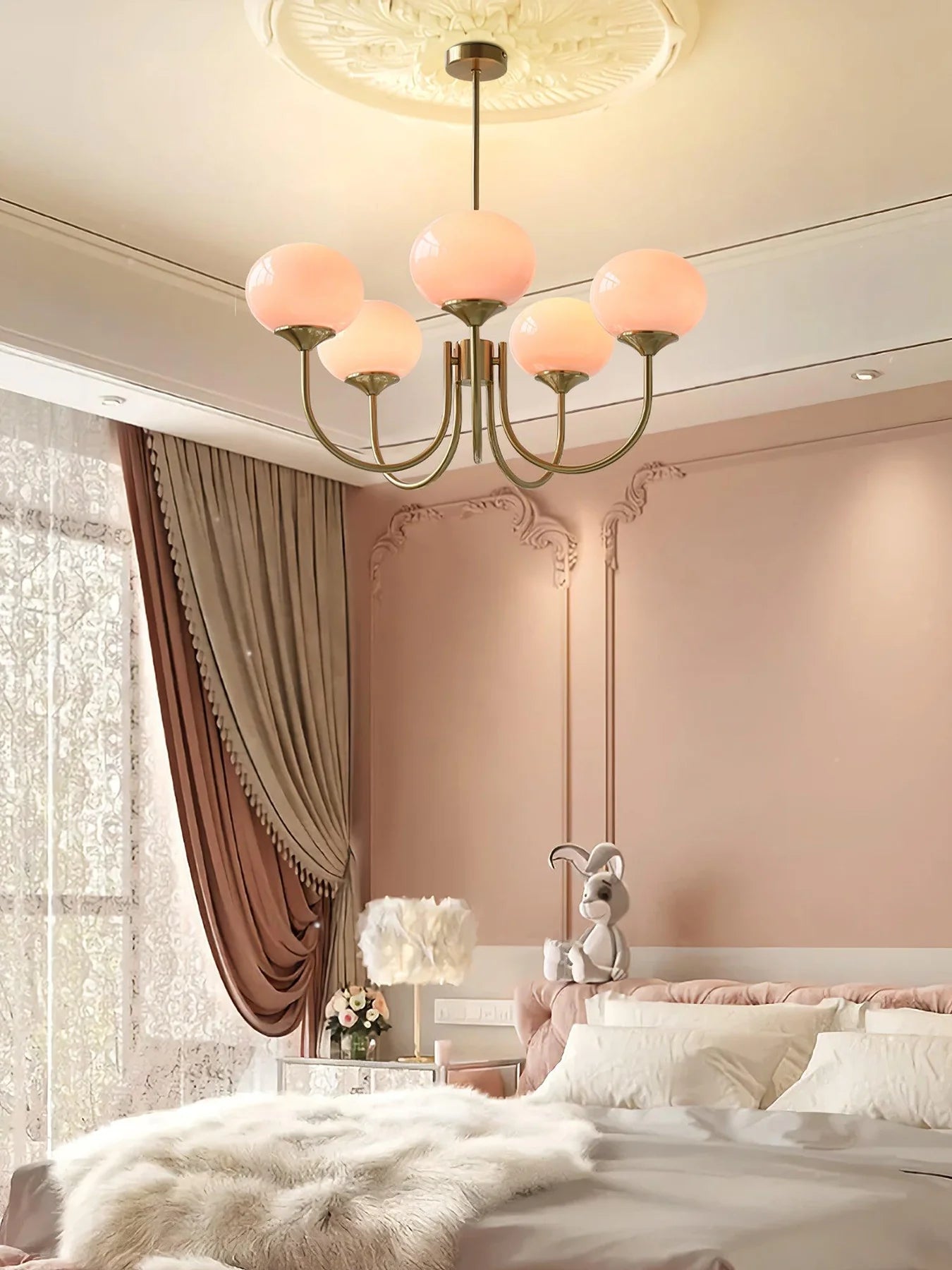 Glamour Chandelier with Glass Shades and Metal Frame – Elegant Ceiling Light