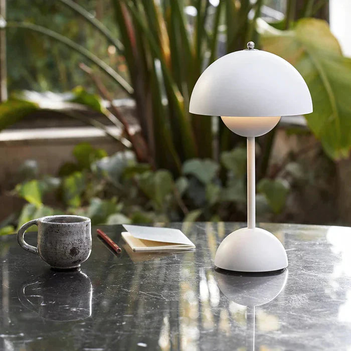 Wireless Minimalist Table Lamp
