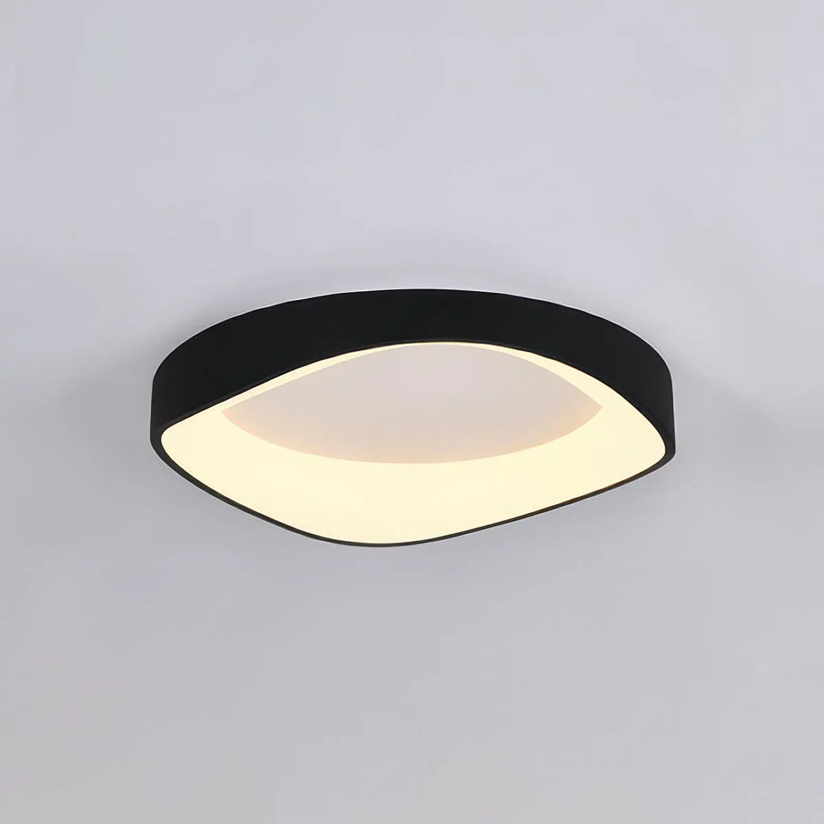 Scandinavian LED Ceiling Light – Modern Surface-Mounted Lamp with Wood Effect