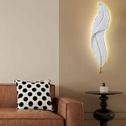 Feather-Shaped Wall Light – Subtle Elegance and Ambient Glow