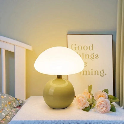 Minimalist Table Lamp with Round Base & Mushroom Shade