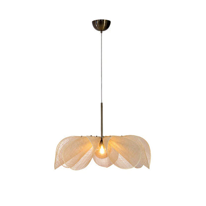 Floral Pendant Light – Boho-Style Decorative Design