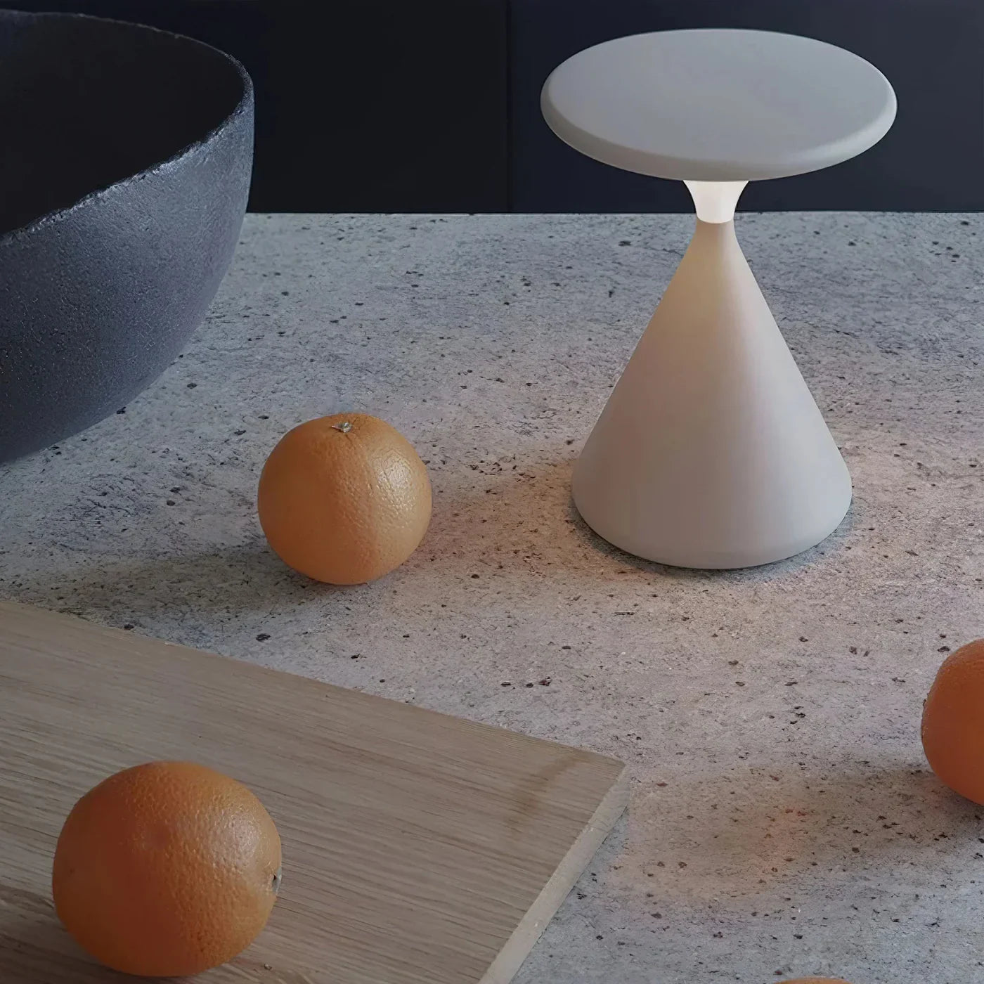 Rechargeable LED Table Lamp with Levitation Effect – Waterproof