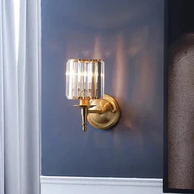 Elegant Crystal Wall Light – Glamour Style