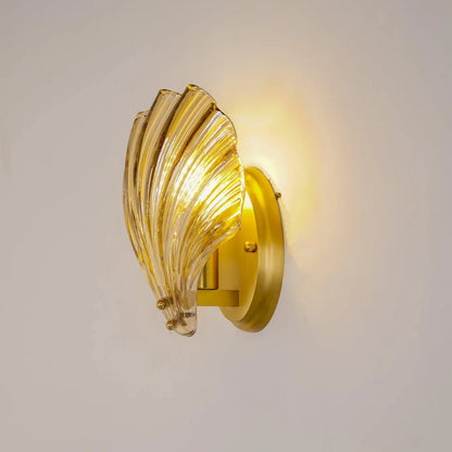 Shell-Shaped LED Wall Light – Elegant Brass and Glass Sconce